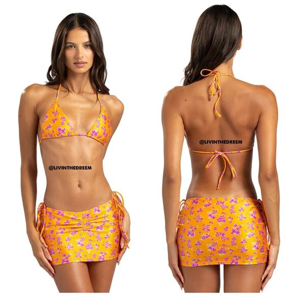 Beach Bunny Luna Mini Skirt - Orange Ditsy Floral SZ L $78 - Picture 2 of 12